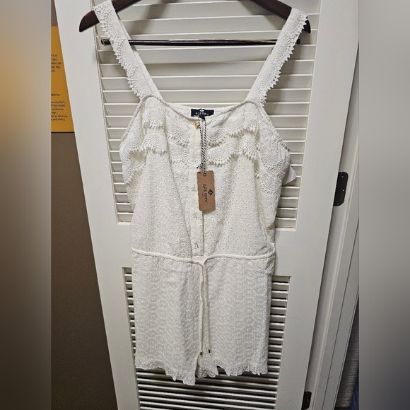 Eyelet Lace Cotton Blend Sperry Romper - Picture 2 of 4